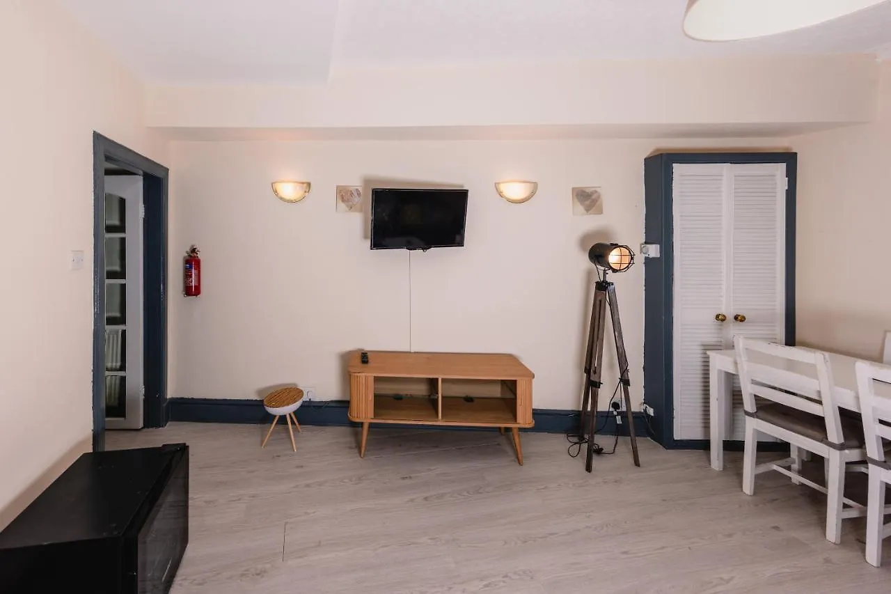 Warm&Welcoming City Centre Apartments By Meadows Edinburgh