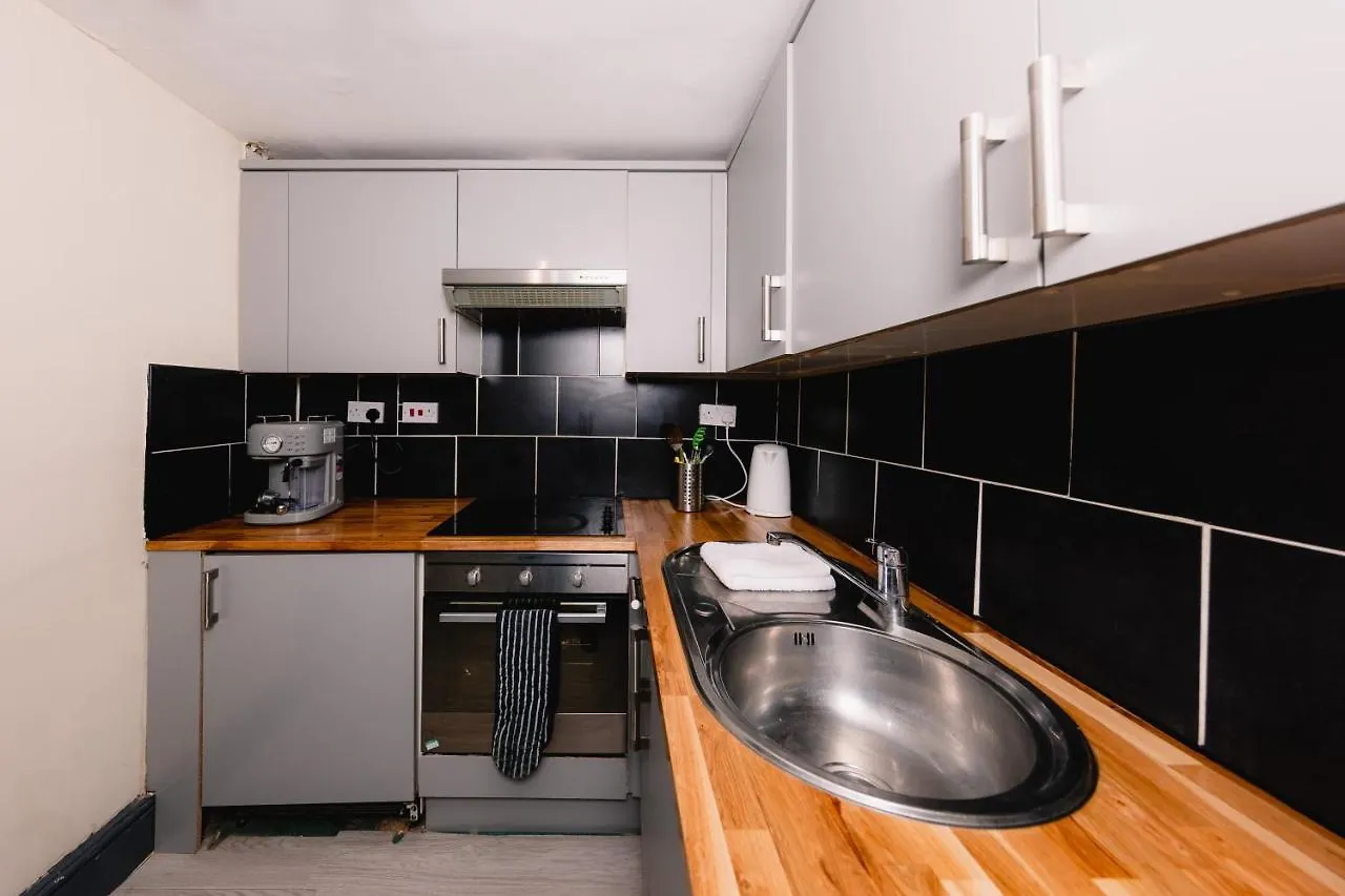 Warm&Welcoming City Centre Apartments By Meadows Edinburgh